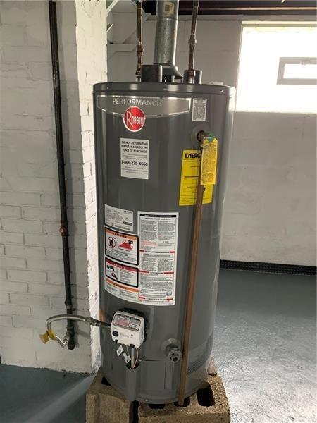 Building Photo - 3506 8th Ave