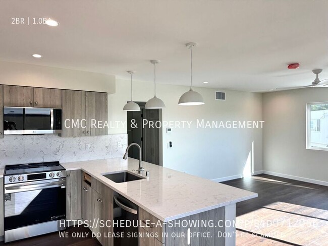 Primary Photo - 5548 2nd St