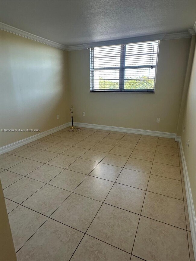 Building Photo - 14180 SW 84th St
