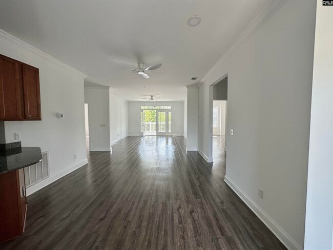 Building Photo - 149 Breezes Dr