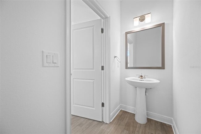 Building Photo - 4731 W Trilby Ave