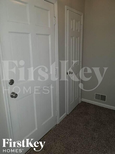 Building Photo - 4275 Red Fox Trail