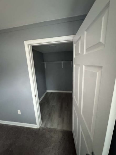 Building Photo - 201 Chandler Dr