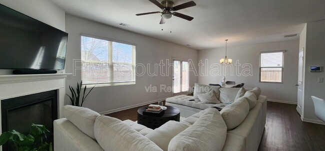 Building Photo - 4040 Alveston Dr