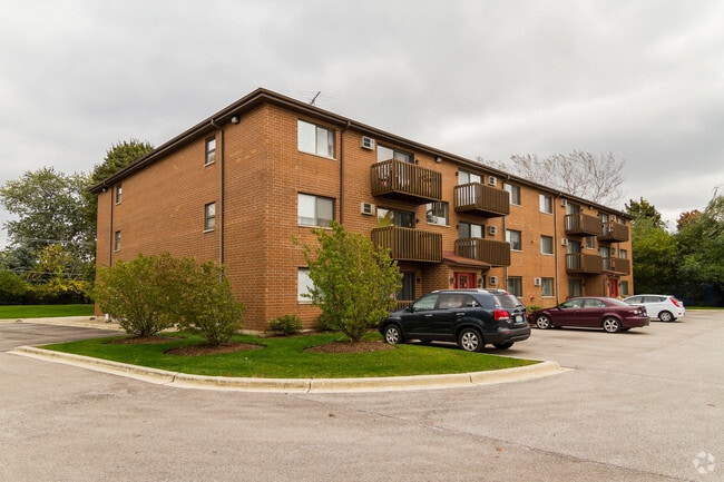Primary Photo - Yender Apartments