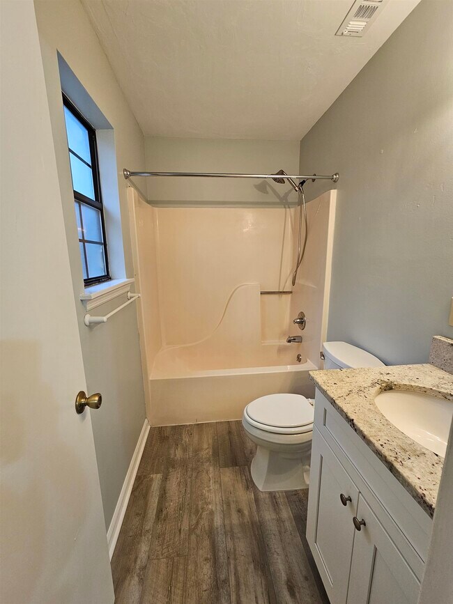 Building Photo - 8224 Hunters Ridge Trail