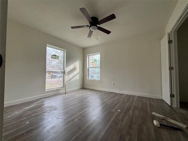 Building Photo - 1103 Bell Dr