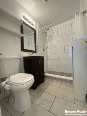 Building Photo - 60 Newton St