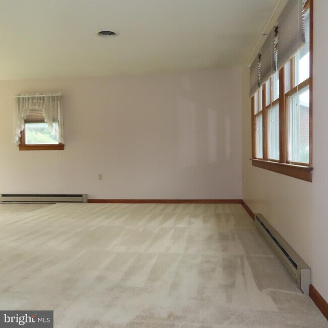 Building Photo - 14108 Timothy Dr