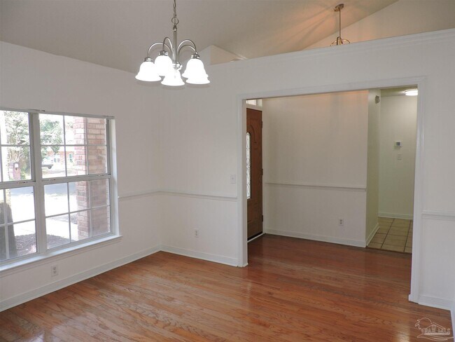 Building Photo - 6340 Summer Lakes Ln