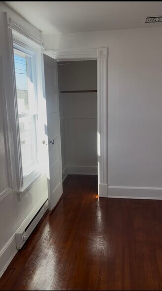 Building Photo - 12 S Plank Rd