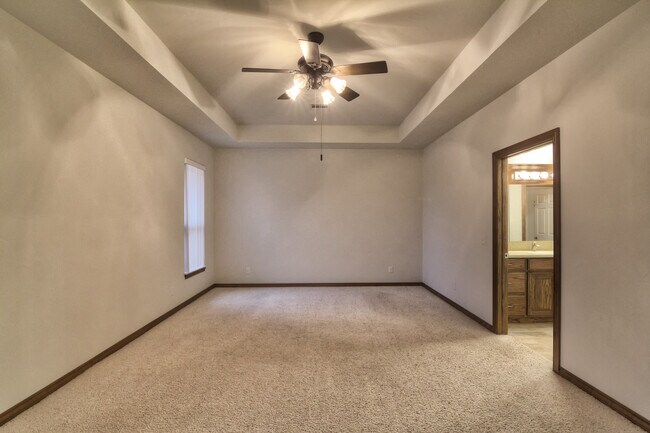 Building Photo - Regency Pointe Addition- Community Pool- 3169  Sq. Ft. Home - Large Safe Room- Edmond Schools