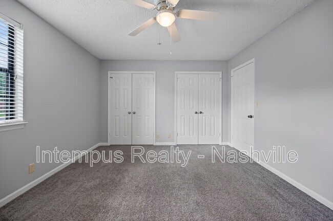Building Photo - 5771 Brentwood Trace