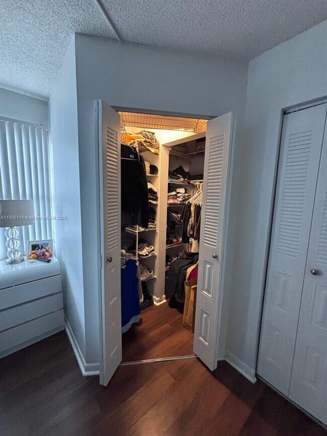 Building Photo - 500 SW 130th Terrace