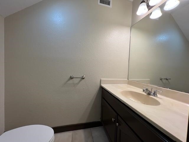 Building Photo - 615 Masterson Rd