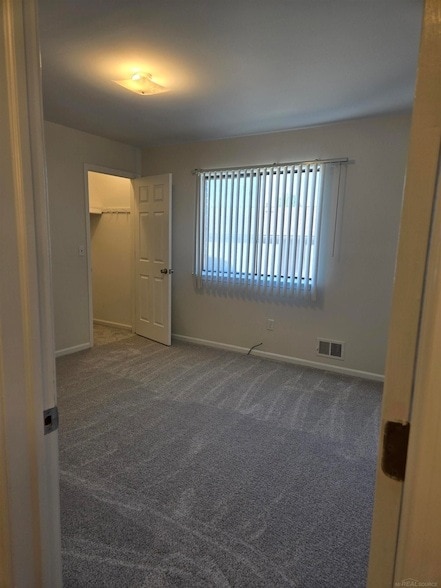 Building Photo - 38664 Harrison Creek Ct