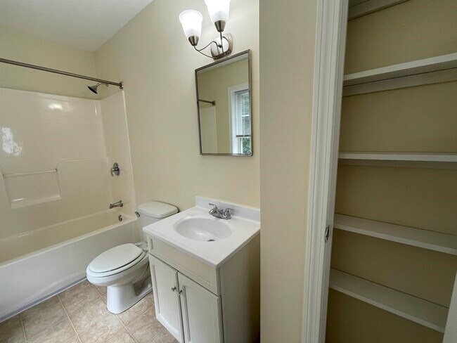 Building Photo - 100 Sentinel Court