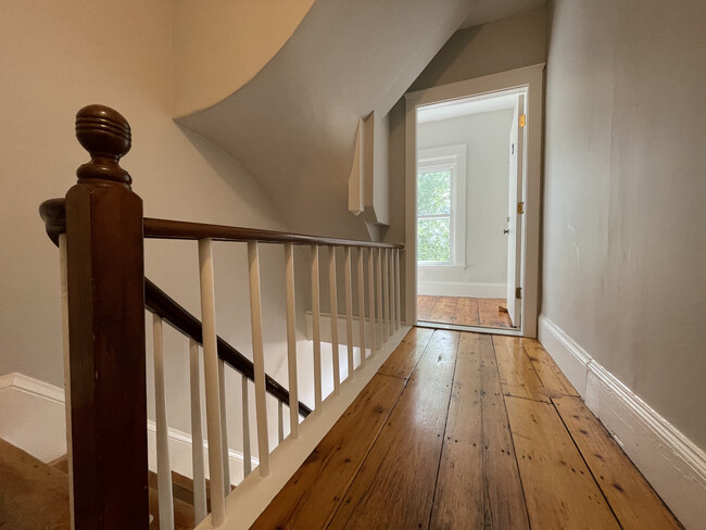 Third Floor Loft Front Hall and Door - 18 North St