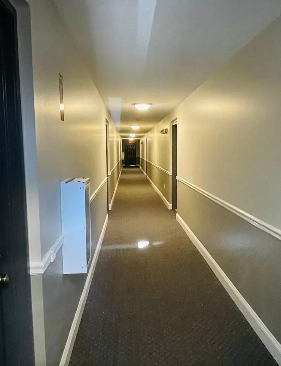 Building Photo - 1712 Blackstone Dr