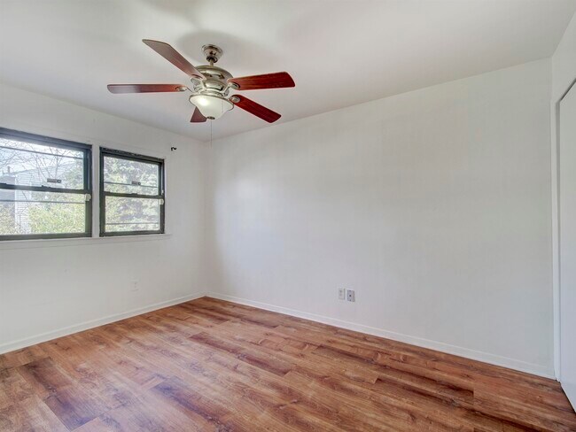 Building Photo - 25 Skillman Ave