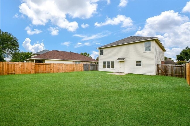Building Photo - 20607 Rainport Cir