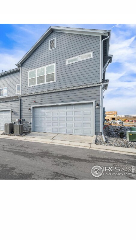 Building Photo - 2795 Eddystone Wy