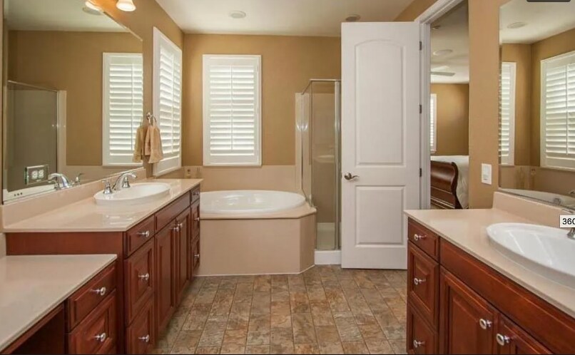 Building Photo - 3601 Rocking Horse Ct