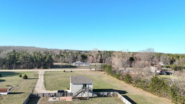 Building Photo - 6039 Morris Lake Rd