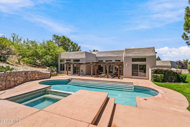 Building Photo - 5601 Burning Tree Dr