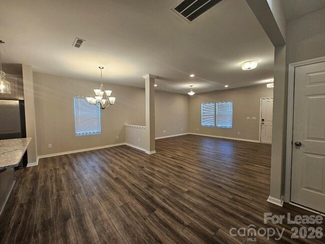 Building Photo - 411 Copes Ct