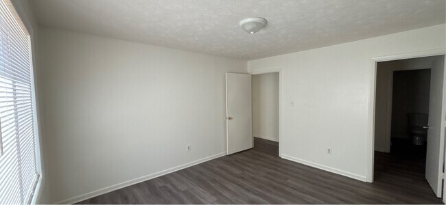 Building Photo - 6408 Starbrook Dr