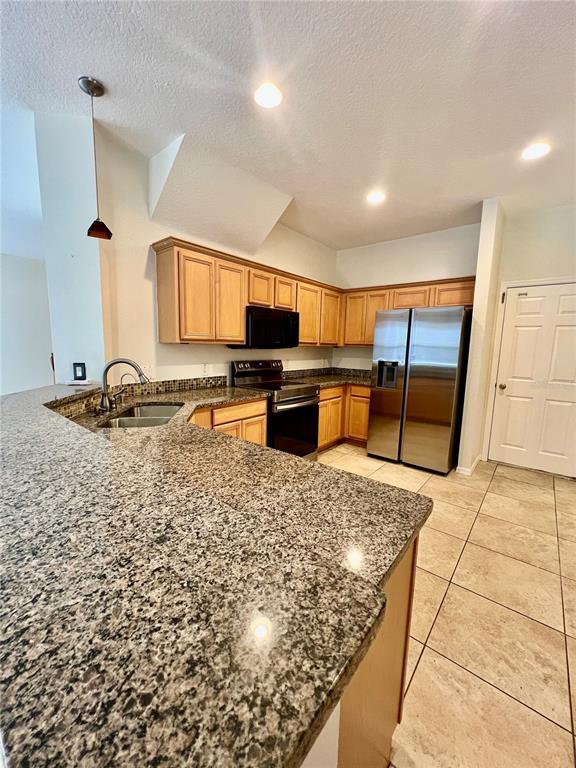 Building Photo - 2509 Silvermoss Dr
