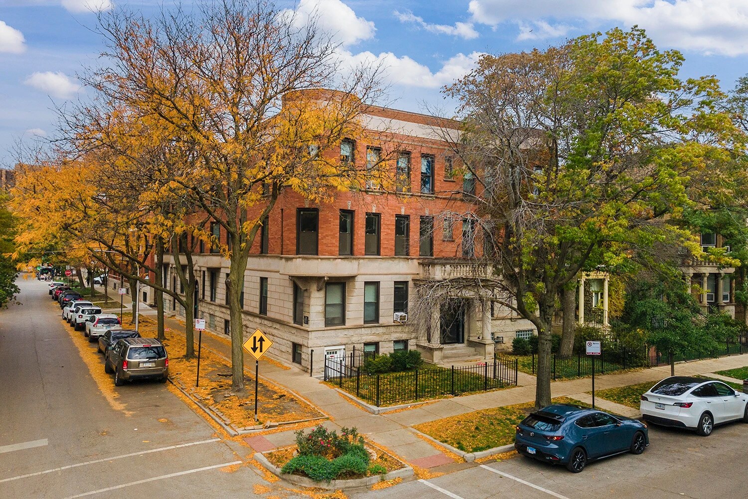 Building Photo - 2909 N Mildred