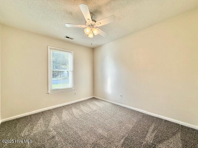 Building Photo - 1015 Springdale Dr