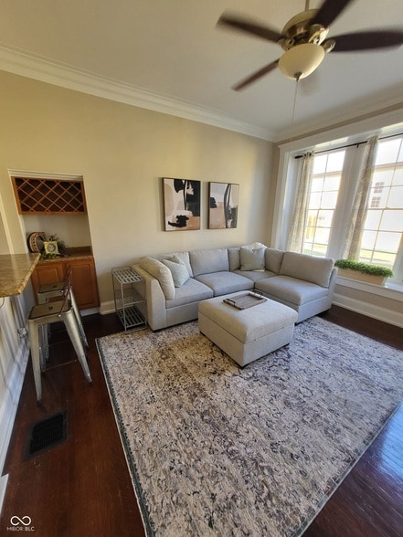 Building Photo - 1912 N Talbott St