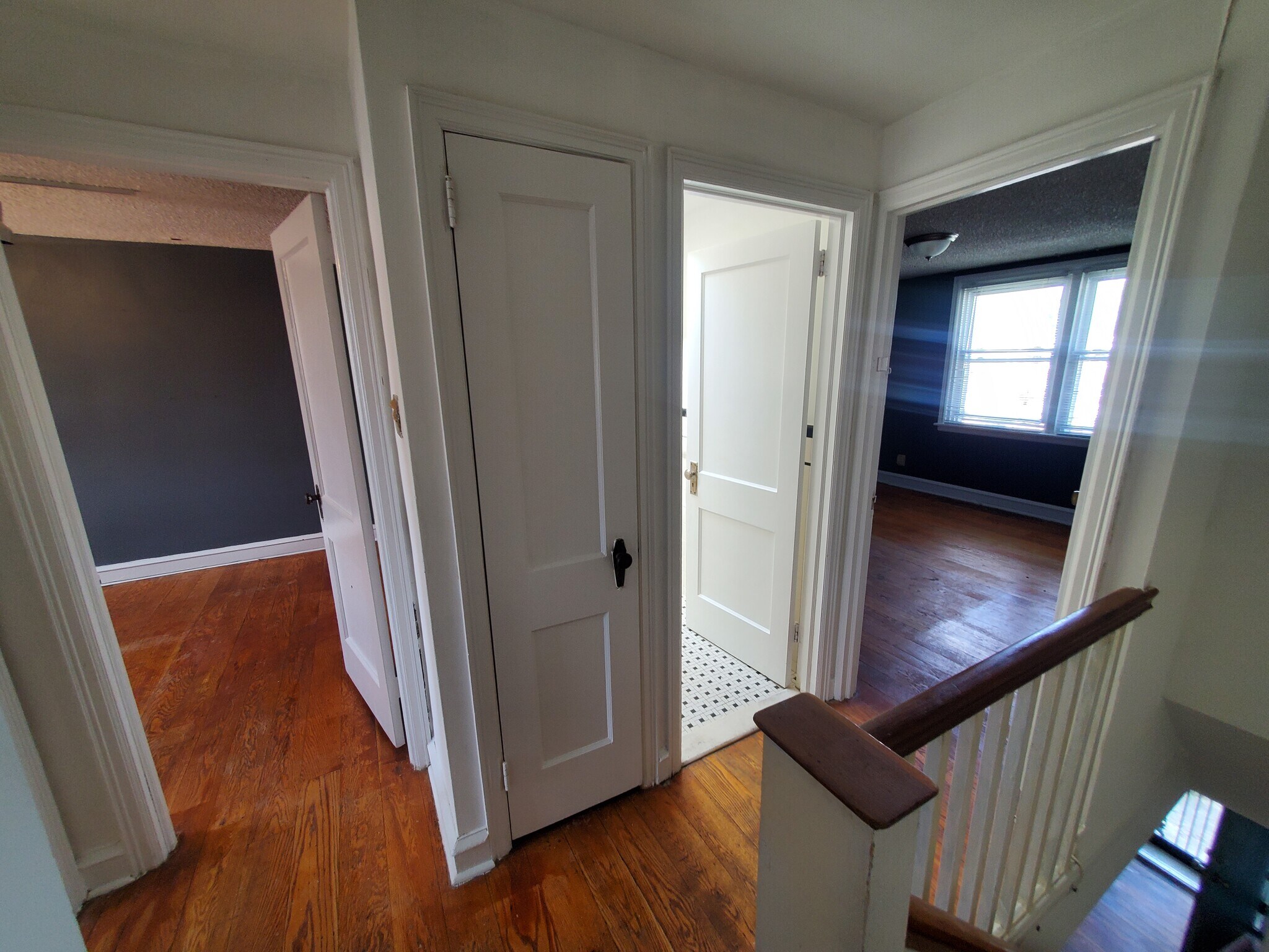 Building Photo - 8028 Fayette St