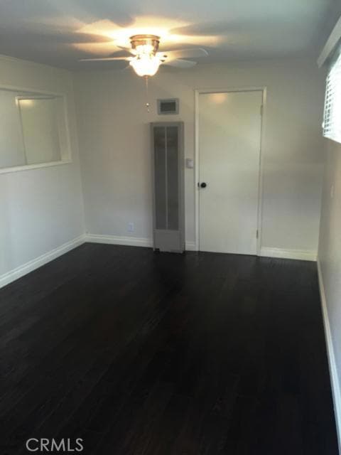 Building Photo - 402 E Bennett Ave