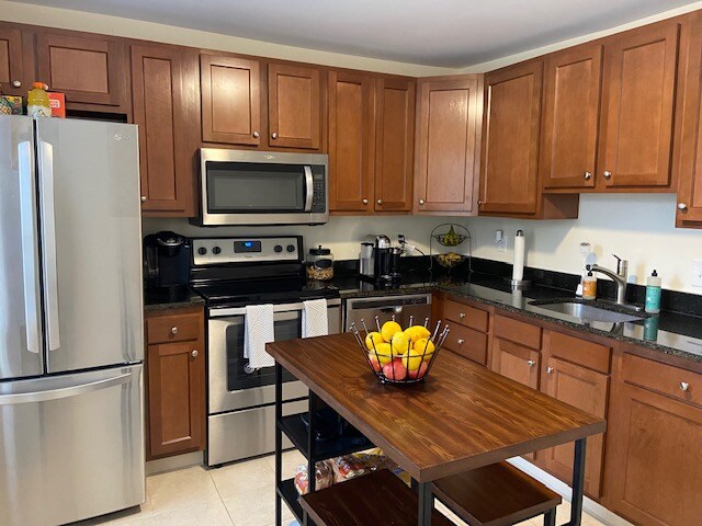 Building Photo - 6831 Maryland Ave