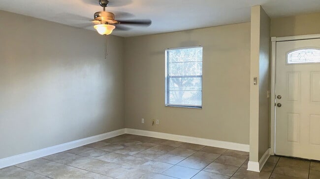 Building Photo - 957 Glenwood St