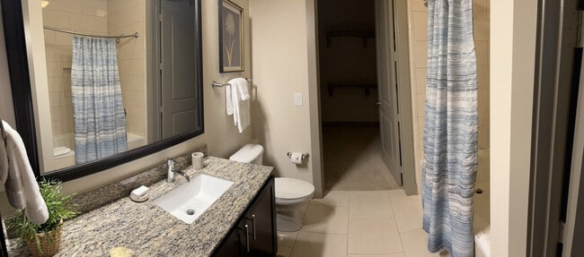 Building Photo - 5720 Carnegie Blvd