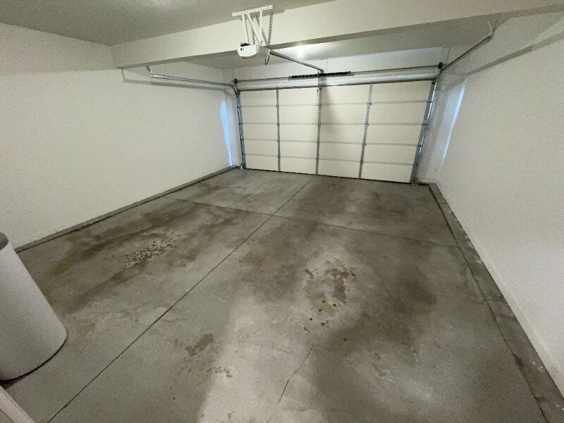 Building Photo - 2080 W 1755 S