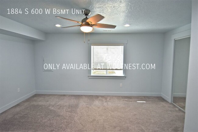 Building Photo - Gorgeous 3 Bed Payson Basement Unit!