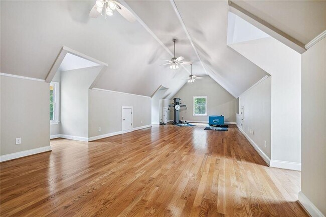 Building Photo - 11140 W Rd