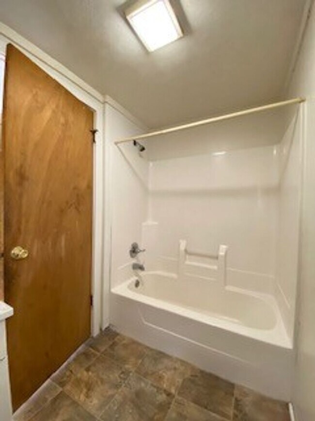 Building Photo - Big Value At An Affordable Rate - Water In...