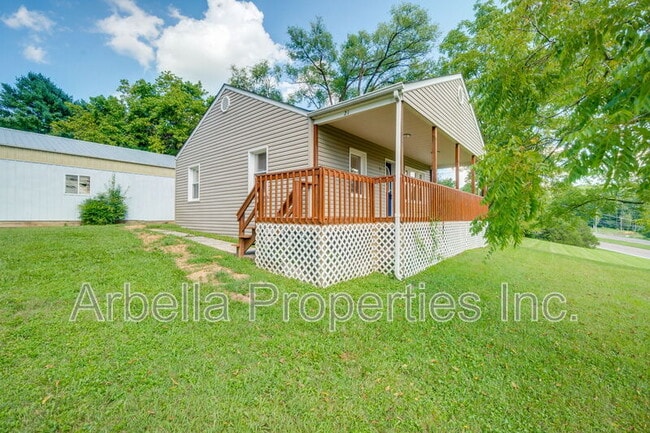 Building Photo - 2637 US-11W