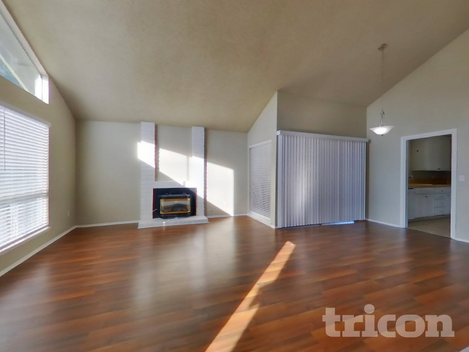 Building Photo - 1104 Waxwing Ln