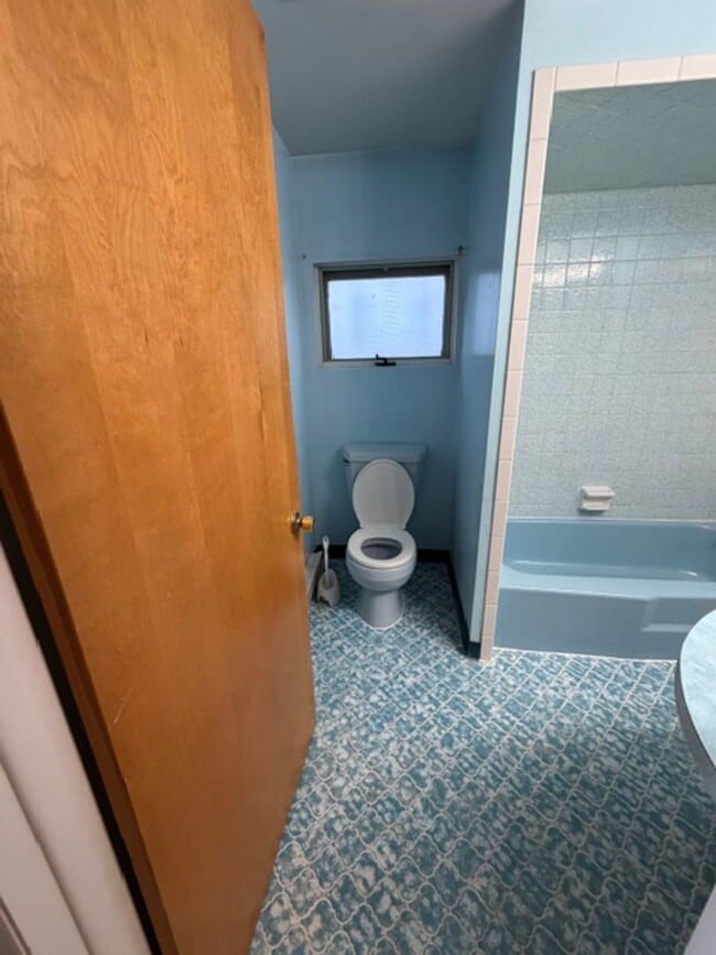 Building Photo - 1-bedroom in Hudson section of Plains