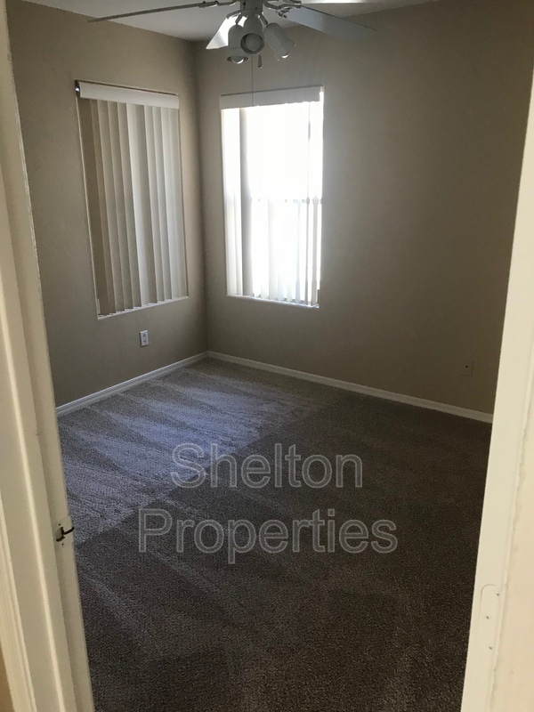 Building Photo - 17425 N 14th St