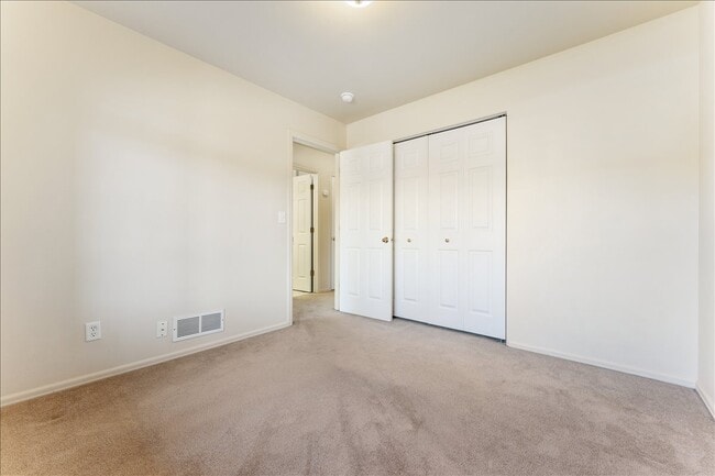 Building Photo - 4503 W 30th Street Rd
