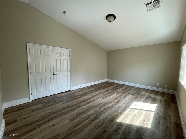 Building Photo - 9701 Kampsville Ave